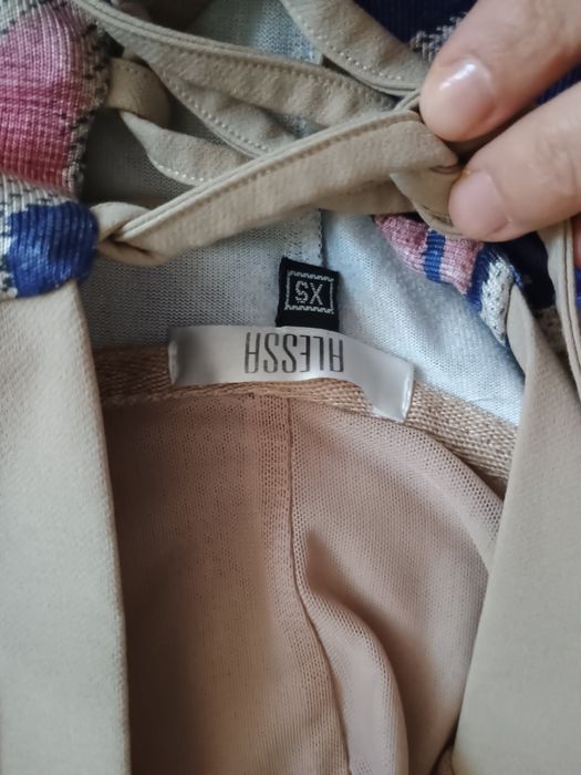 Алеса блузи, много запазени