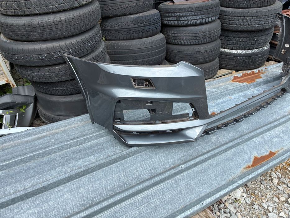 Предна броня Audi Q3 S-Line. 14-18г. 8U0807437. Оригинална.