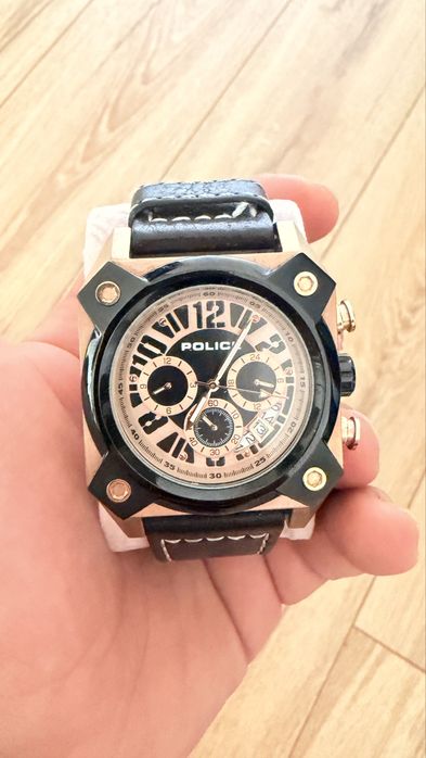 Ceasuri Fossil, Citizen ,Police