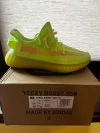 Yeezy caras discount