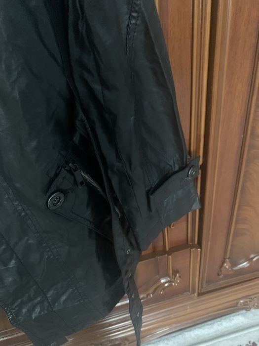 Кожанная куртка НОВАЯ