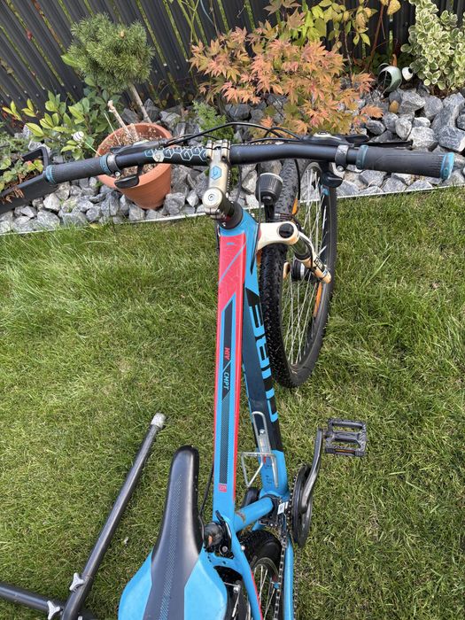 Cube, cadru M, roti 27,5, frane V Brake, 8x3 XT