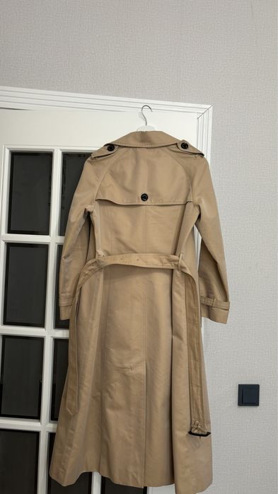 Бежевый тренч А силуета