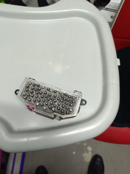 Releu ventilator habitaclu Seat altea xl