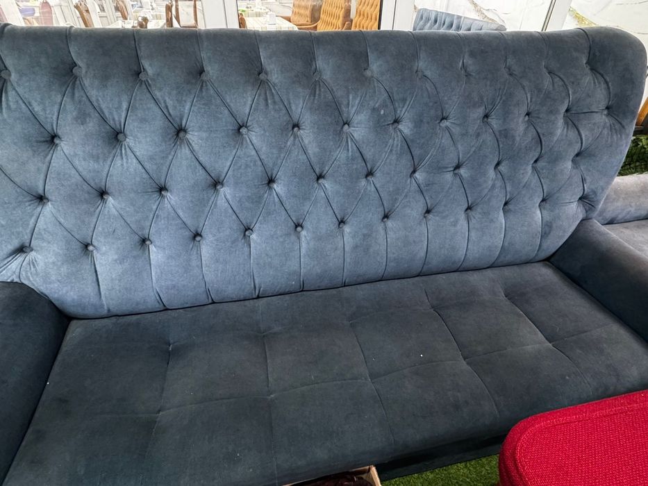 Диван в хорошем состоянии