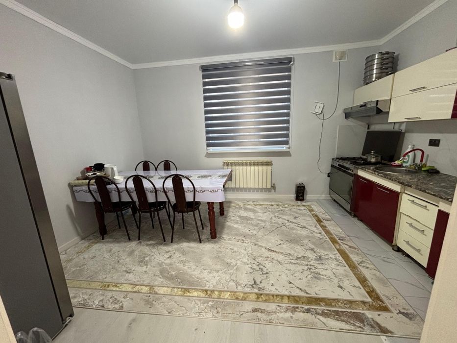 Продам большой 2 этажный дом