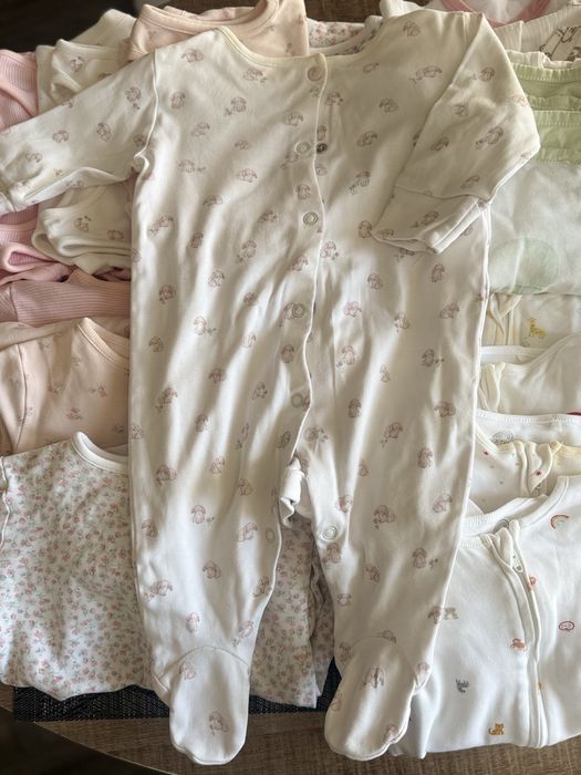 Бебешки дрехи 0-6 месеца