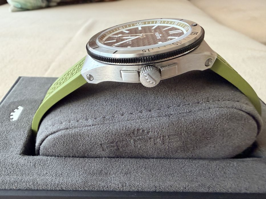 Fortis Marinemaster M44 Chronometer Woodpecker Green