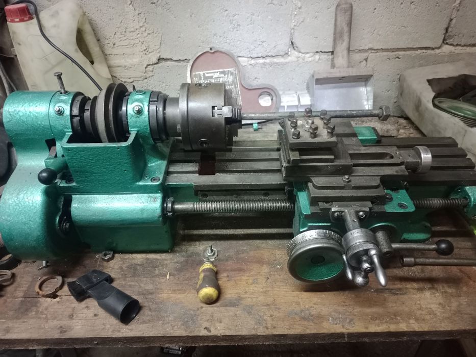 Продам токарный станок ТВ-16