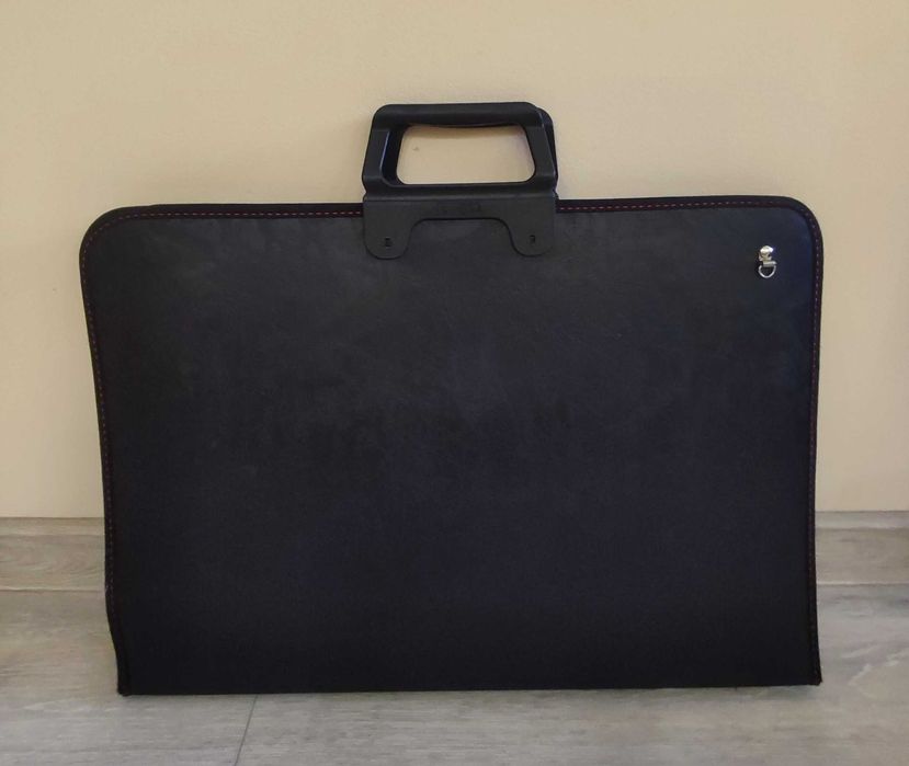 Чанта/папка за рисунки и чертежи