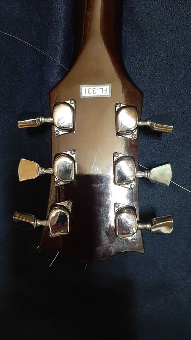 Электрогитара Fresher Les Paul