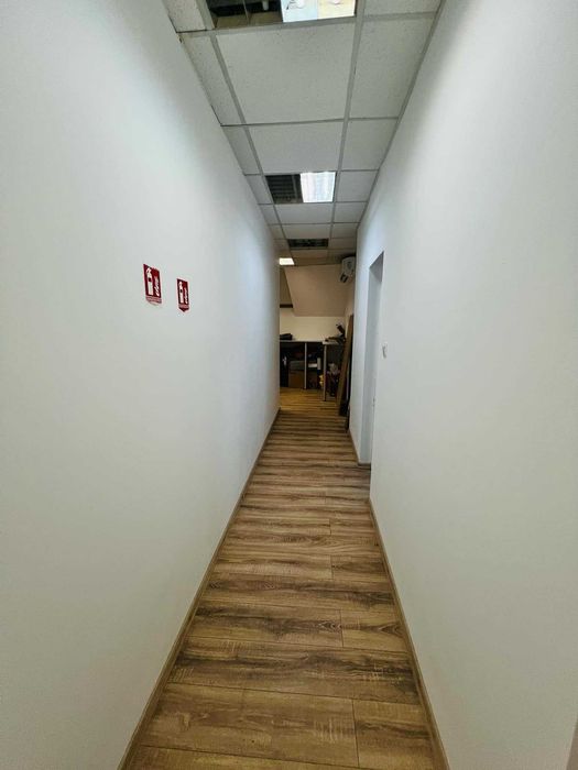 Дава се под наем Офис в София, Зона Б-18 - 230 кв.м за 1500 € - Снимка #7