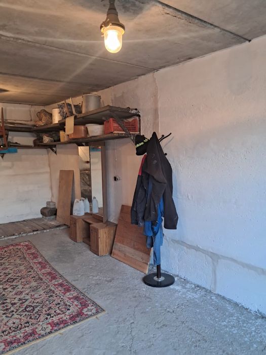 Продам гараж в Рудном