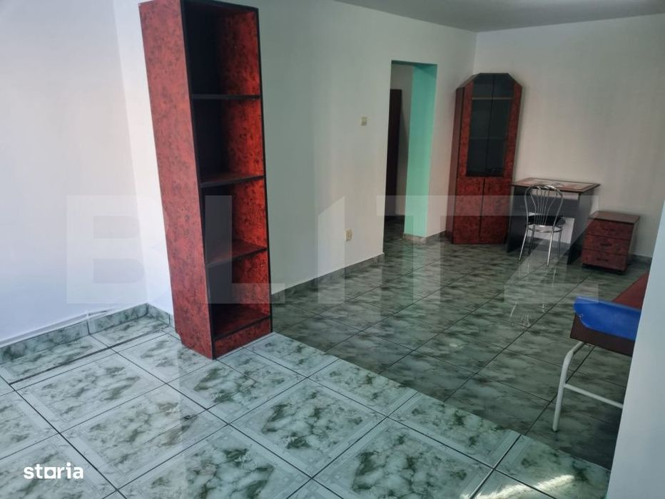 Apartament cu acces separat – Bulevardul Decebal | Ideal birou sau c — fotografia 1