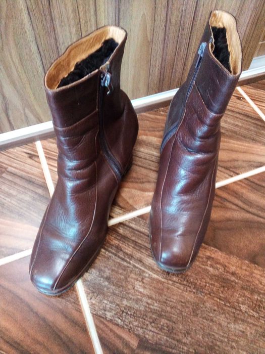 Сапоги и полусапожки натуральная кожа размер 39 за все 100 тыс