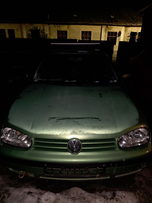 Vând/dezmembrez golf 4 ,motor 1.9 sdi .