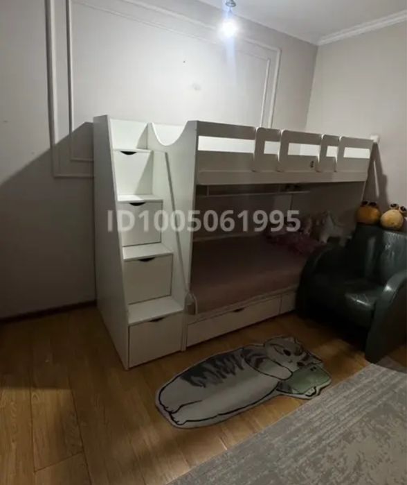 Двухъярусная кровать