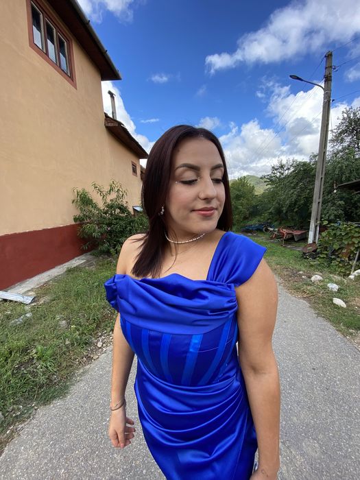 Vand rochie albastra