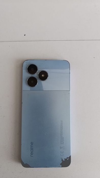 Продам realme note 50
