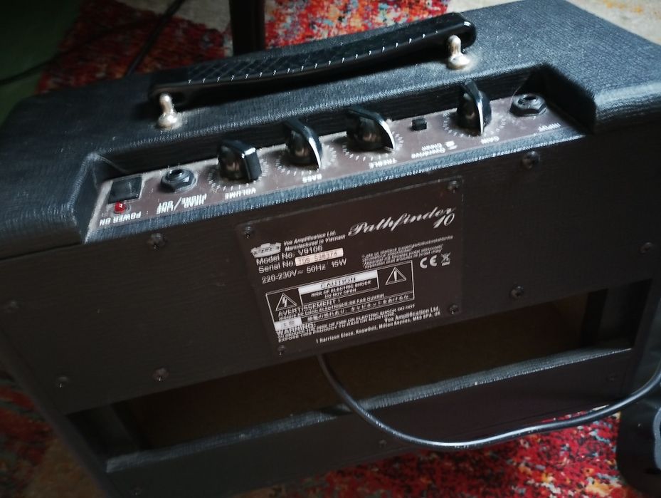 Vox Pathfinder 10