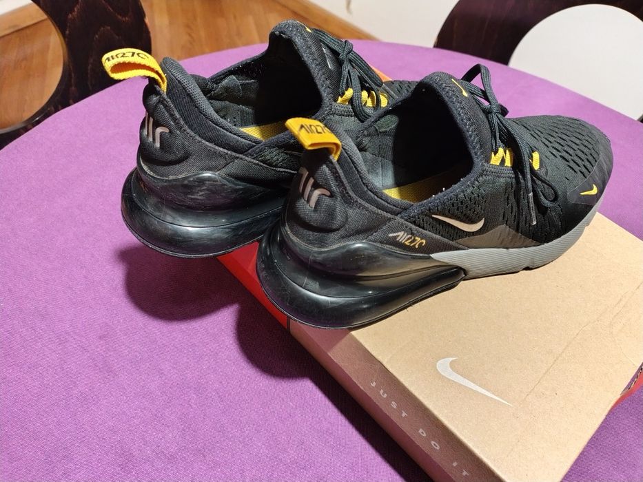 Nike Air Max 270 - Номер 39 - Отлично състояние! Уникални цветове