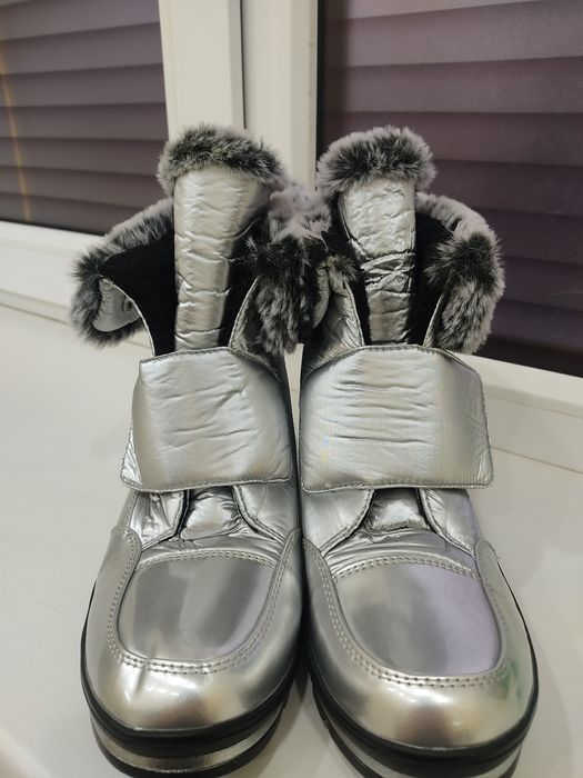 Сапоги зимние новые