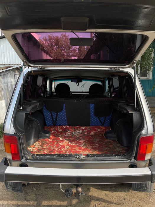 Lada 2131, 5 дверная, мкпп, 1.7 евро4