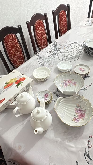 Продам срочно посуду