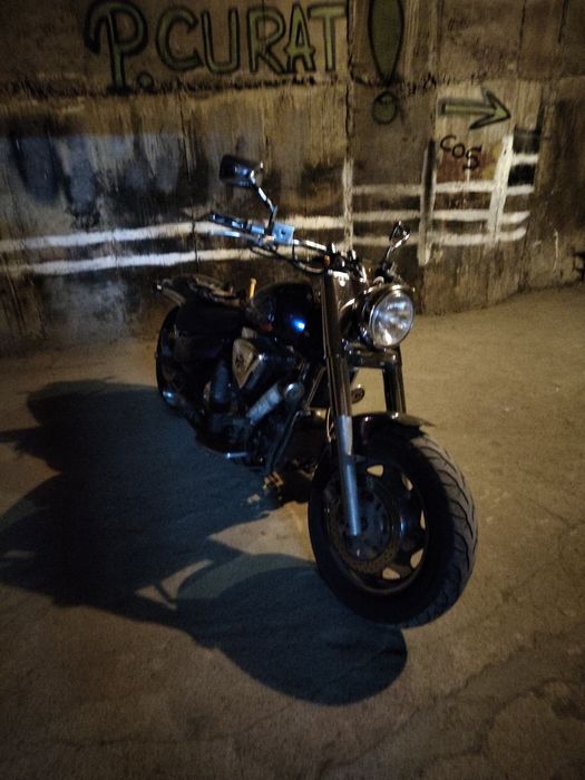 Suzuki intruder custom vl 1500lc