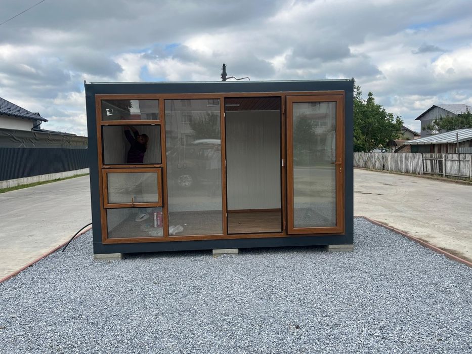 Vand container tip frizerie