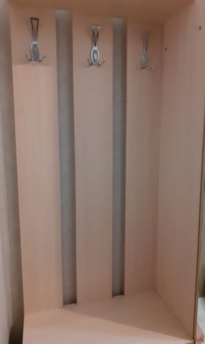 Продам шкаф в прихожку