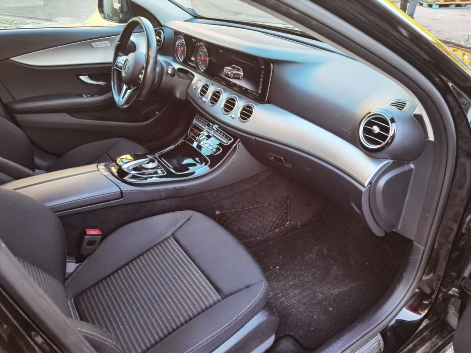 Текстилен ел. салон за Mercedes W213/S213 комби.