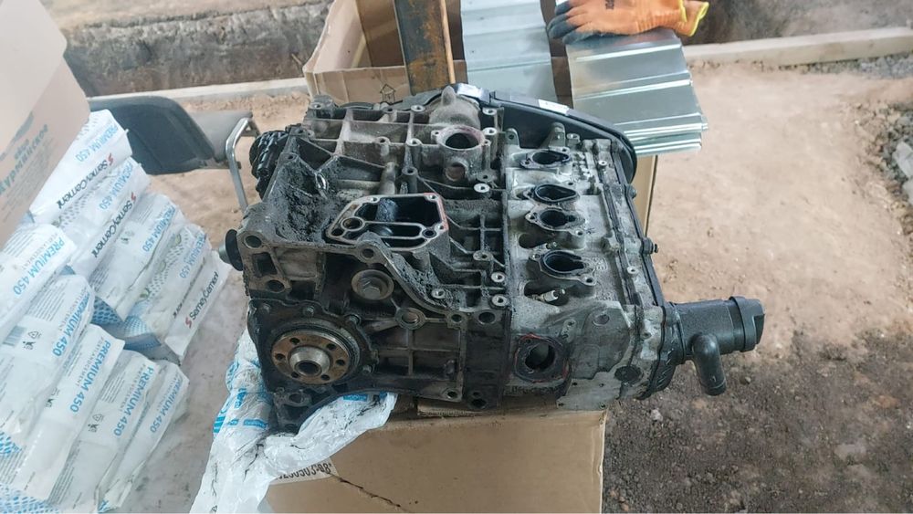 Даигатель в сборе Фольцваген Джетта