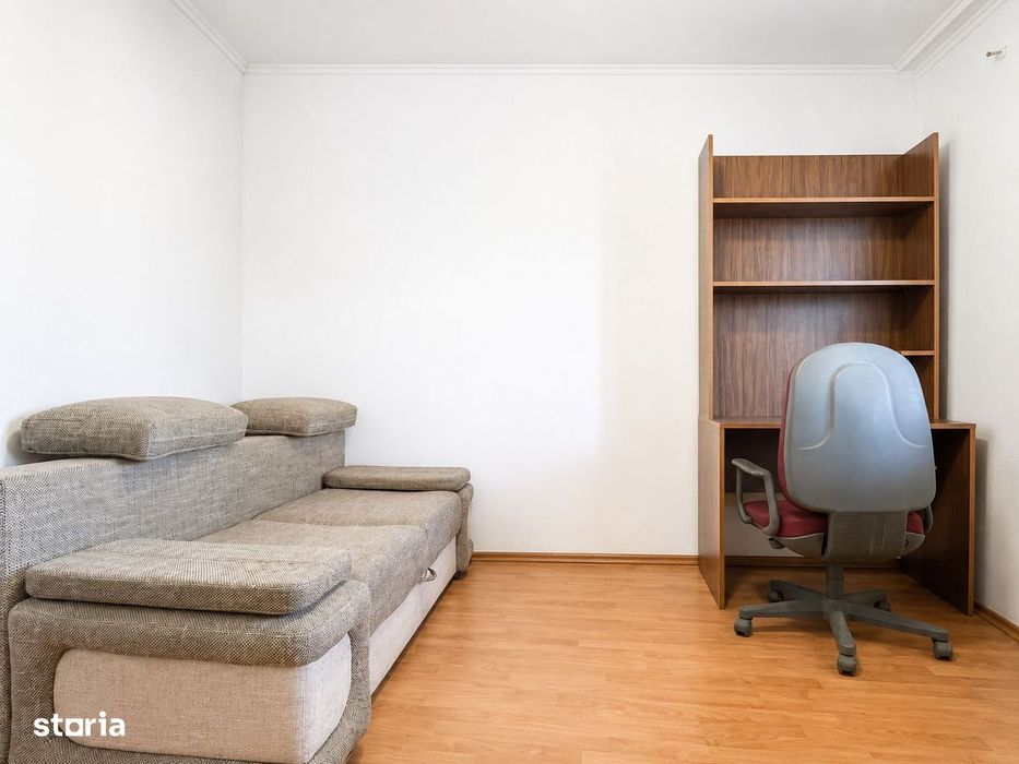 De inchiriat apartament cu 3 camere - zona Lipovei