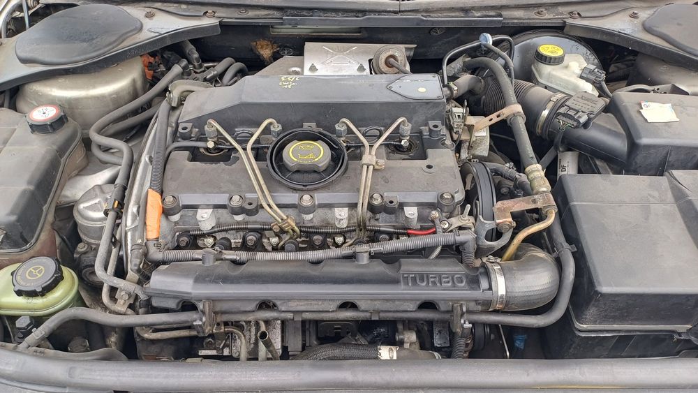 Ford Mondeo Chiya	2.0 16V TDCi  115 к.с.- дизел 12.2001г.