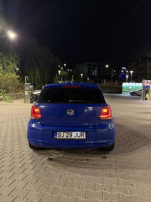VOLKSWAGEN Polo 2011 — imagine 3