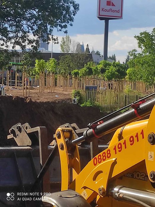 Услуги строителна техника багери самосвали. Строителни дейности, ремон