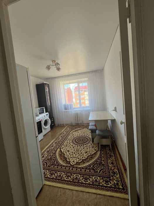 Продам 2х комнатную, мкрн Береке