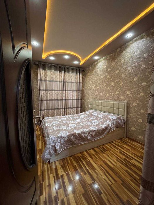 Миробод тумани Куйлик массив 4 срочно 2 хонали кв сотилади   2/2/4