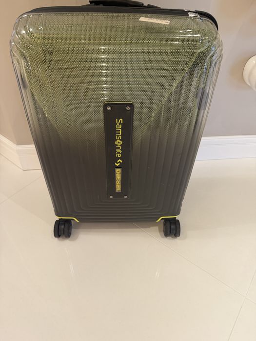 Куфар ръчен самсомайт