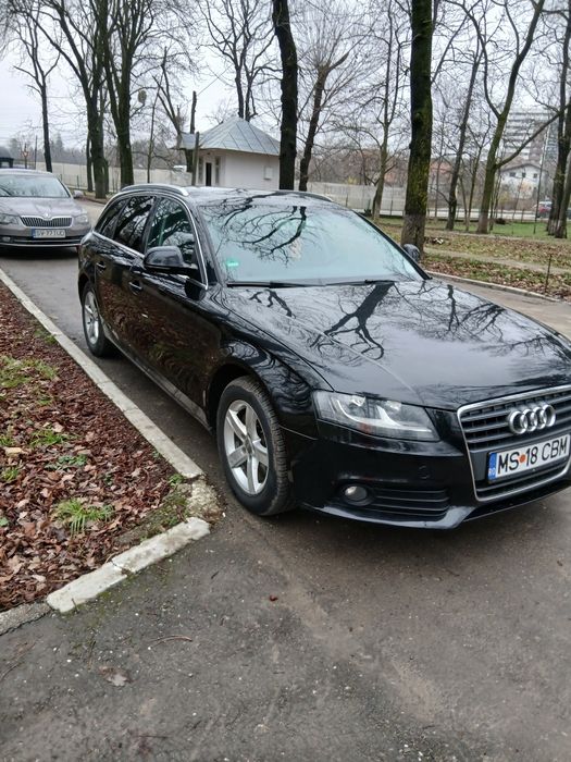 Vând Audi a 4 B8