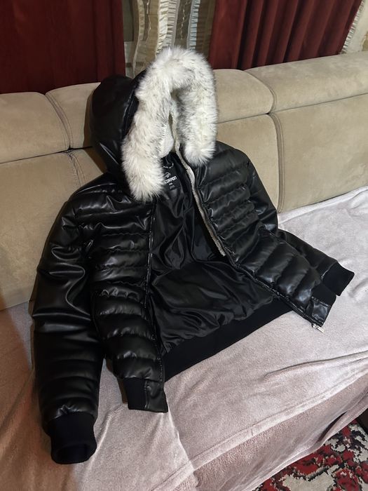 Geaca lucioasa Neagra de iarna XXL de piele