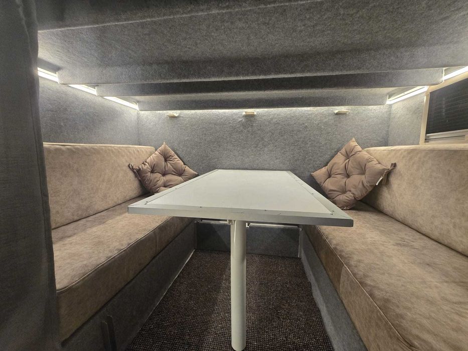 Pick-up BoxCamper demontabil pentru orice tip de camioneta/platforma auto