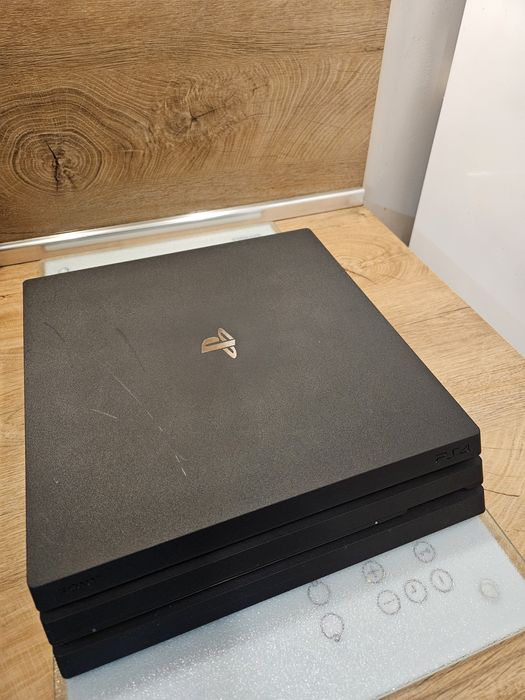 Playstation 4 Pro / PS4 Pro