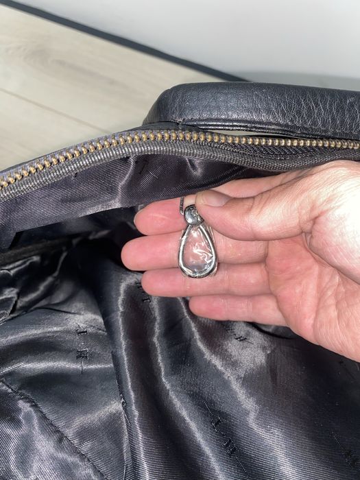 Сумка кожанная     Tommy Hilfiger бу