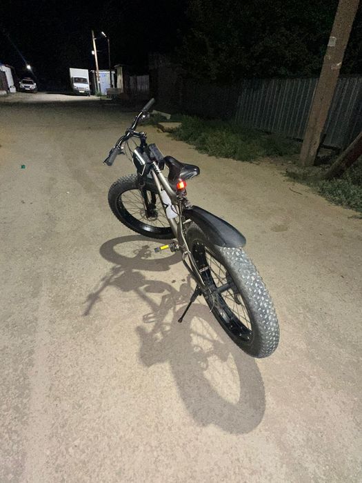 Продам велик с большом калёсамий