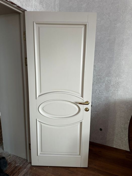 Продам межкомнатные двери