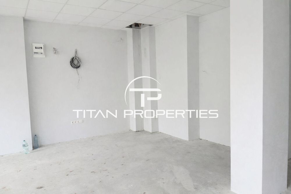 Продава се Магазин в Пловдив, Южен - 62 кв.м за 3000 €/кв.м - Снимка #3