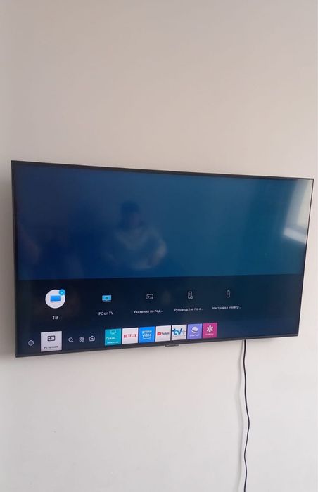 Samsung 140 см 4К smart tv телевизор
