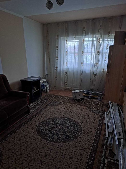 Vând apartament, mai multe detalii la nr. De telefon